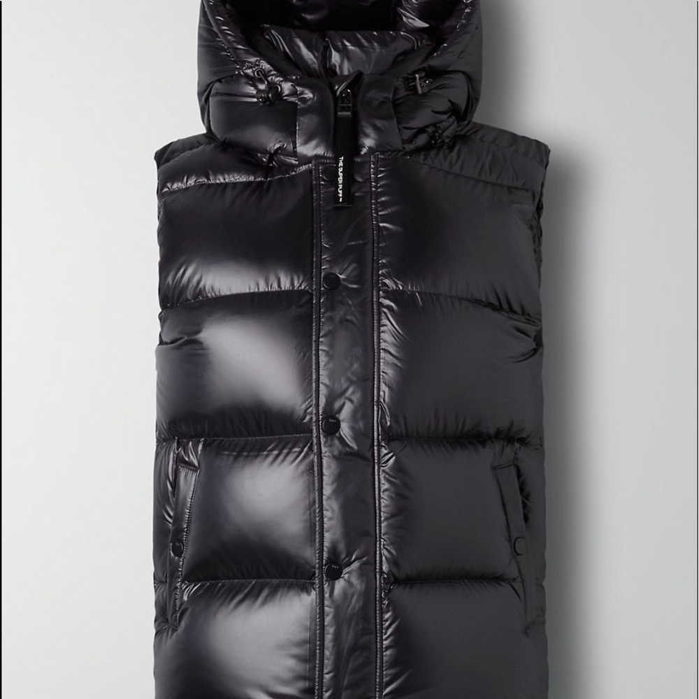 Aritzia The Super Puff™ Vest 2020